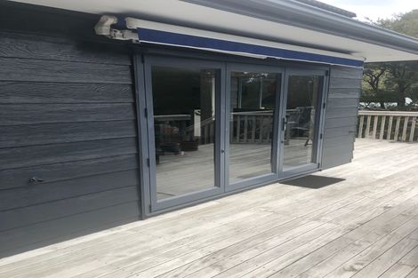 Photo of property in 5 Karen Road, Laingholm, Auckland, 0604