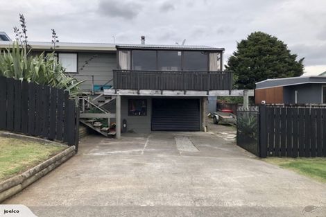 Photo of property in 18 Karekare Avenue, Raglan, 3225