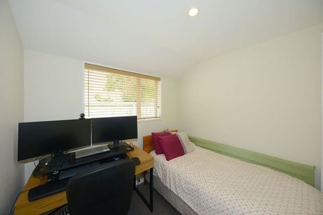 Photo of property in 73 Mandeville Street, Riccarton, Christchurch, 8011