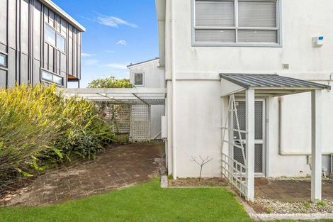 Photo of property in 1219 Papamoa Beach Road, Papamoa Beach, Papamoa, 3118