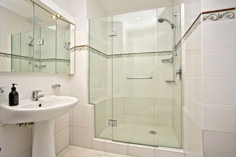 Photo of property in 58/45 Stanley Road, Stanley Point, Auckland, 0624