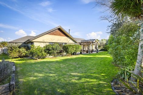 Photo of property in 9 Solan Drive, Waimauku, 0812