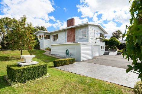 Photo of property in 12 Highfield Road, Feilding, 4702