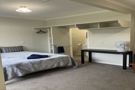 Photo of property in 40 Ocean Road, Paraparaumu Beach, Paraparaumu, 5032