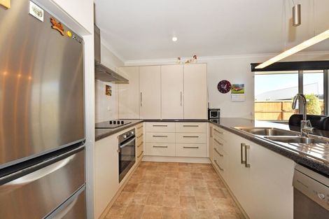 Photo of property in 30 Wakeman Way, Kaiapoi, 7630