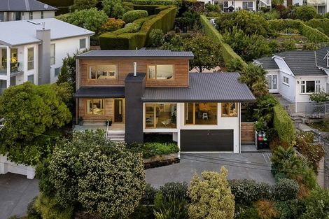 Photo of property in 42 Saint Andrews Hill Road, Mount Pleasant, Christchurch, 8081