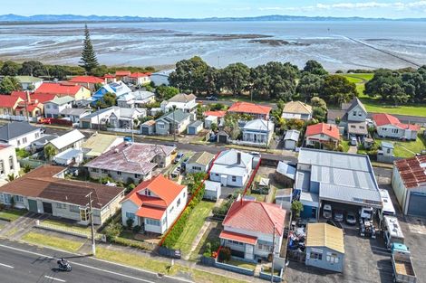 Photo of property in 717 Queen Sh25 Street, Thames, 3500