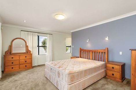 Photo of property in 2 Breton Close, Northwood, Christchurch, 8051