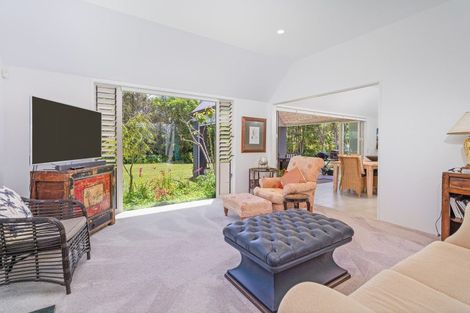 Photo of property in 753 Matarangi Drive, Matarangi, Whitianga, 3592