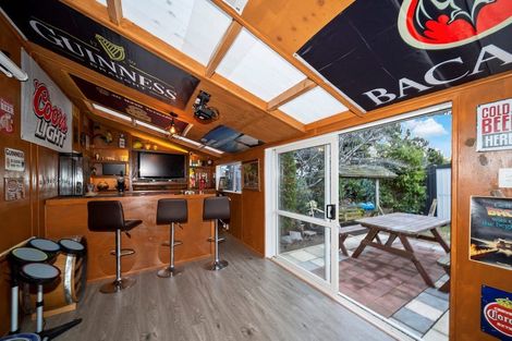 Photo of property in 104 Pitt Road, Hillsborough, New Plymouth, 4372