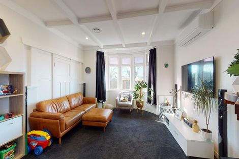 Photo of property in 28 Godwin Crescent, College Estate, Whanganui, 4500