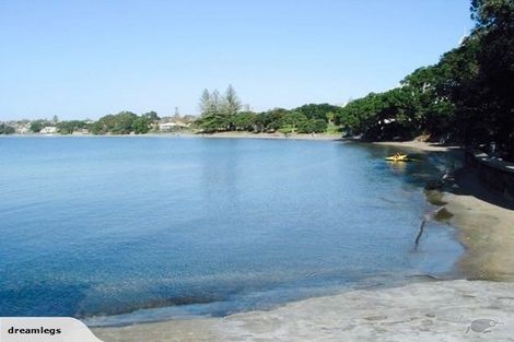 Photo of property in 1e/175 Hurstmere Road, Takapuna, Auckland, 0622