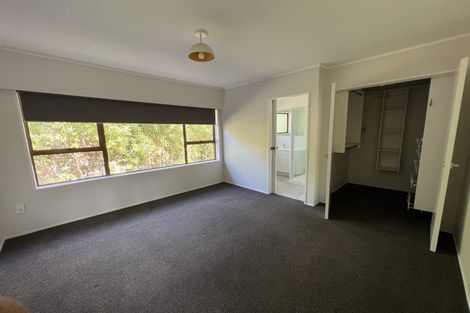 Photo of property in 71 Prince Regent Drive, Half Moon Bay, Auckland, 2012