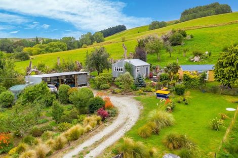 Photo of property in 85 Lockharts Road, Waitahuna, Lawrence, 9593
