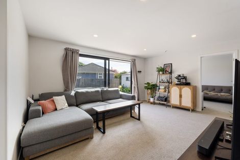 Photo of property in 2/19 Tensing Place, Sockburn, Christchurch, 8042