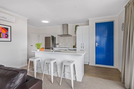 Photo of property in 28a Elizabeth Street, Orewa, 0931