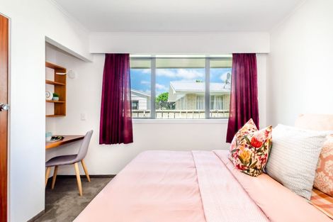 Photo of property in 40 Te Rauparaha Street, Otaki, 5512