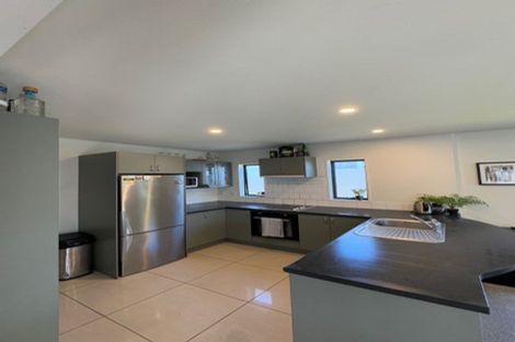 Photo of property in 72 Wharenui Road, Upper Riccarton, Christchurch, 8041