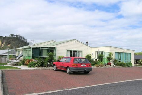 Photo of property in 25 Michelle Lane, Hahei, Whitianga, 3591