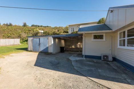 Photo of property in 128 Emano Street, Toi Toi, Nelson, 7010