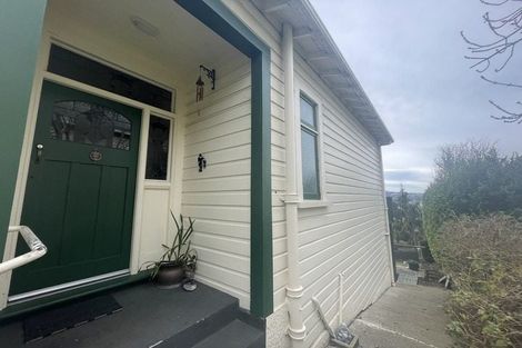 Photo of property in 35 Cole Street, Caversham, Dunedin, 9012
