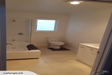 Photo of property in 16 Stewart Crescent, Hokowhitu, Palmerston North, 4410