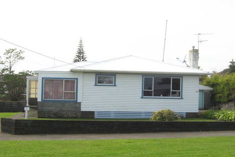 Photo of property in 16 Harris Street, Waitara, 4320