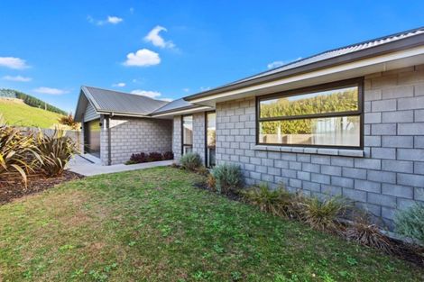 Photo of property in 205 Ballintoy Park Drive, Welcome Bay, Tauranga, 3175