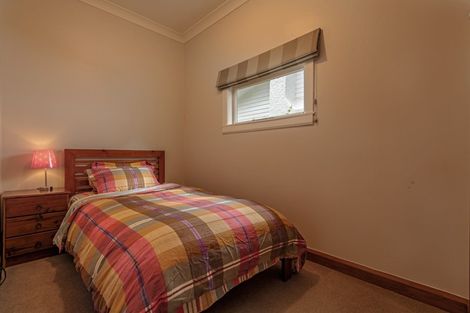 Photo of property in 48 Manapouri Crescent, Hokowhitu, Palmerston North, 4410
