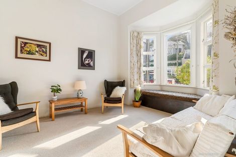 Photo of property in 17 Medway Street, Island Bay, Wellington, 6023