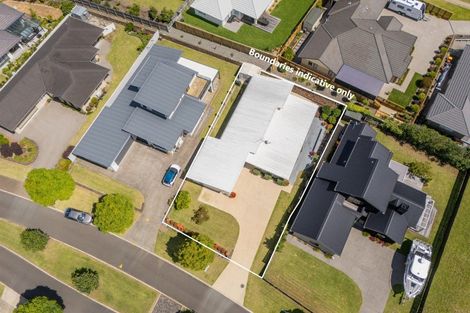 Photo of property in 16 Leeward Drive, Whitianga, 3510