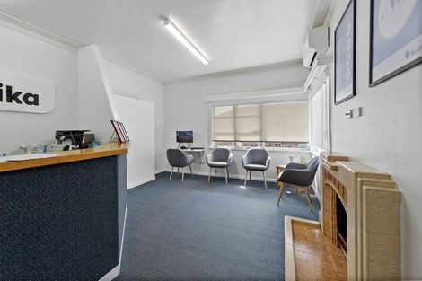 Photo of property in 1/28 Uxbridge Road, Mellons Bay, Auckland, 2014