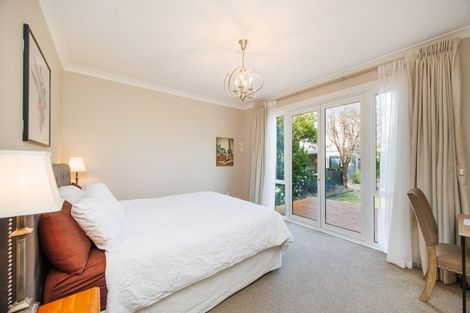 Photo of property in 3 Karaka Street, Hokowhitu, Palmerston North, 4410