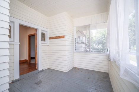 Photo of property in 19 South Street, West End, Palmerston North, 4410