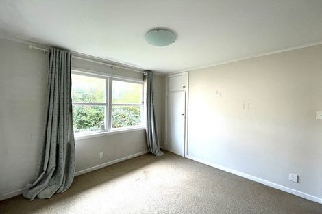 Photo of property in 100 Oakdale Road, Mount Roskill, Auckland, 1041