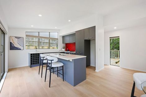 Photo of property in 40a Verran Road, Birkdale, Auckland, 0626
