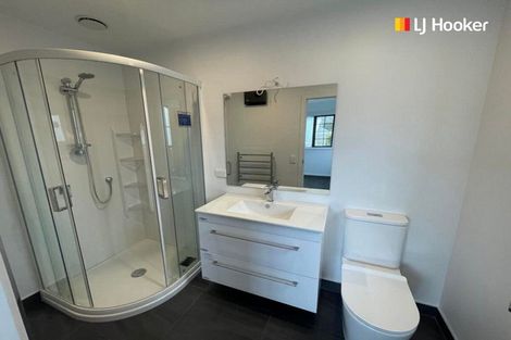 Photo of property in 2a Quentin Avenue, Epsom, Auckland, 1023