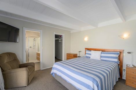 Photo of property in 66 Catherine Crescent, Whitianga, 3510