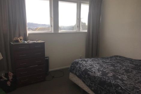 Photo of property in 1b Durham Street, Cannons Creek, Porirua, 5024