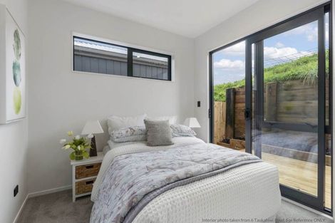 Photo of property in 12 Taukahiwi Road, Pukekohe, 2120