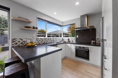 Photo of property in 2/8 Galway Avenue, Bryndwr, Christchurch, 8052