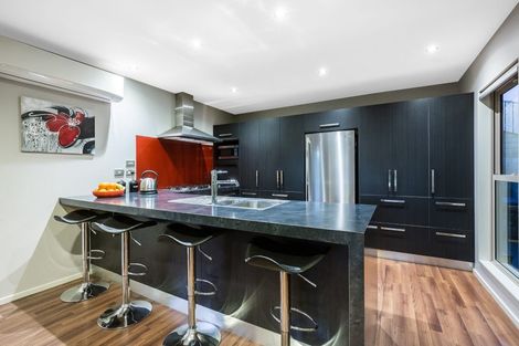 Photo of property in 33 Kahurangi Heights, Aotea, Porirua, 5024