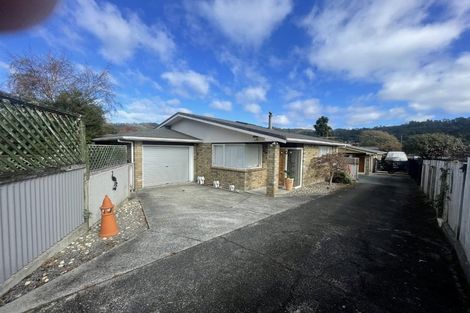 Photo of property in 2/36 Montgomery Street, Stokes Valley, Lower Hutt, 5019