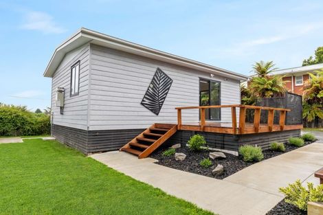 Photo of property in 23a Island View Road, Western Heights, Rotorua, 3015