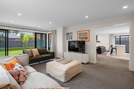 Photo of property in 30 Kilmarnock Street, Riccarton, Christchurch, 8011