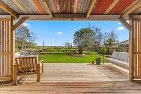 Photo of property in 2326 State Highway 16, Helensville, 0875