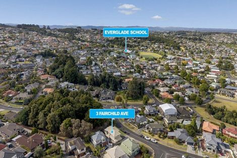 Photo of property in 3 Fairchild Avenue, Goodwood Heights, Auckland, 2105