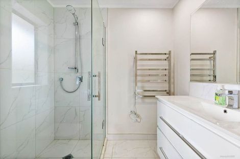 Photo of property in 28 Kenneth Small Place, Remuera, Auckland, 1050