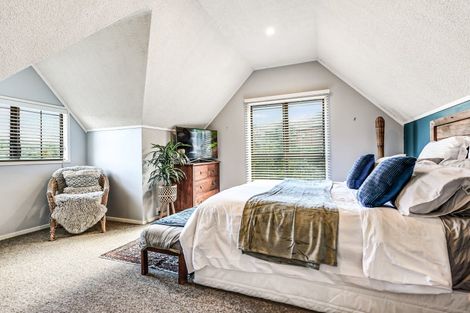 Photo of property in 10 Colquhoun Place, Dinsdale, Hamilton, 3204