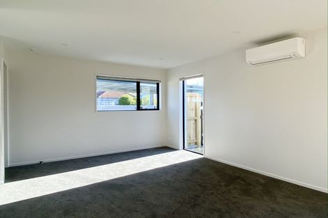 Photo of property in 2/50 Hills Road, Edgeware, Christchurch, 8013